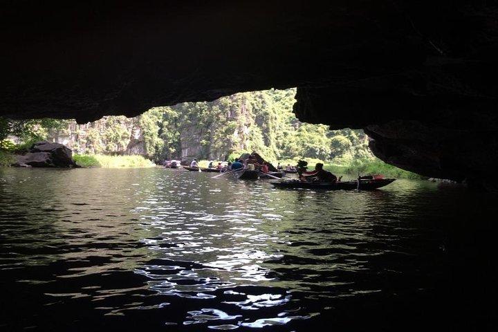 Hoa Lu Tam Coc fuld dag - Deluxe Grupperejse