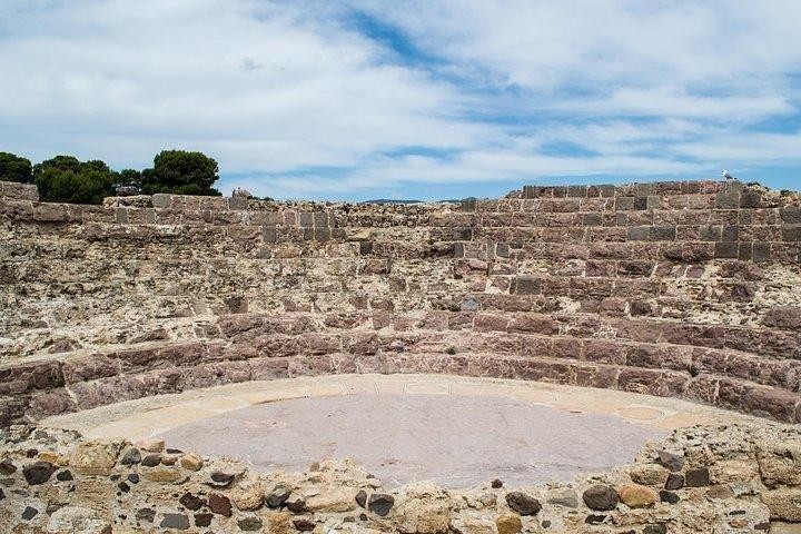 Visita arqueológica de Nora