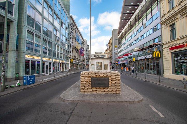 Berlin historique : Visite privée exclusive avec un local