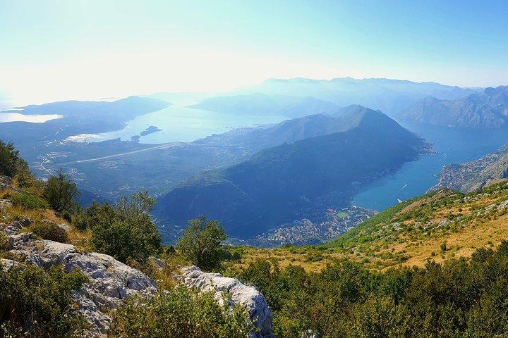 Parchi nazionali Skadar Lake e Lovcen + Degustazione di vini (tour privato)