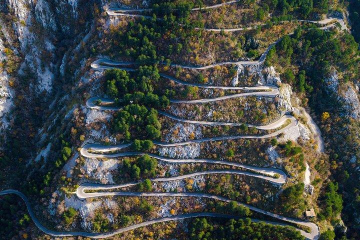 Parchi nazionali Skadar Lake e Lovcen + Degustazione di vini (tour privato)
