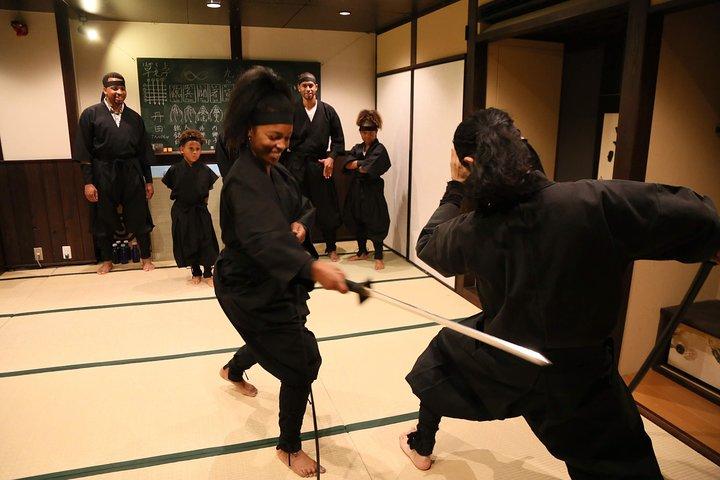 京都で日本人マスターによる忍者体験レッスン1時間 - エントリー
