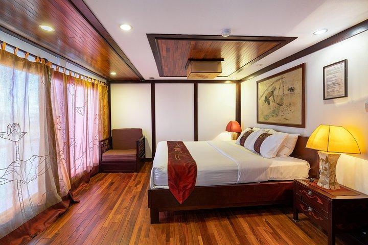 Indochine Navigue Baie d'Halong
