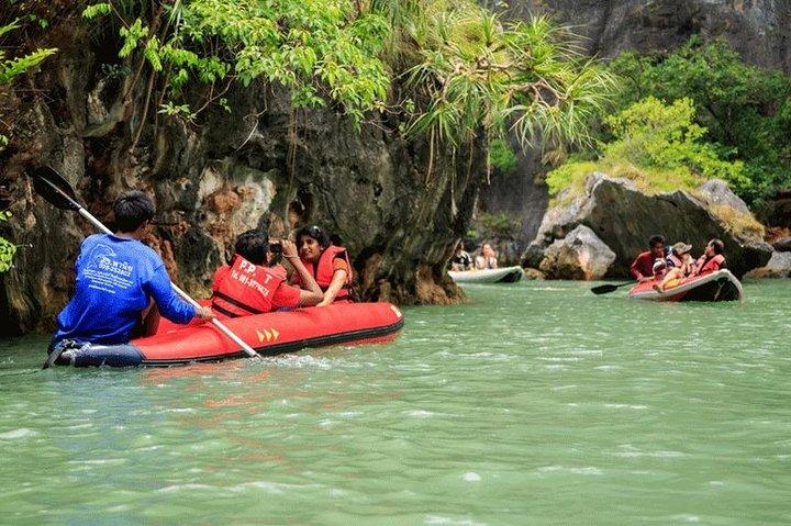 プーケットからのビッグボートによるジェームズボンド島とパンガー湾ツアー