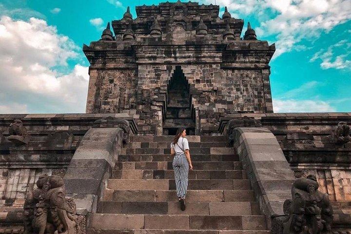 Udflugt Privée à Borobudur, Prambanan, Pawon, Mendut avec Guide Francophone