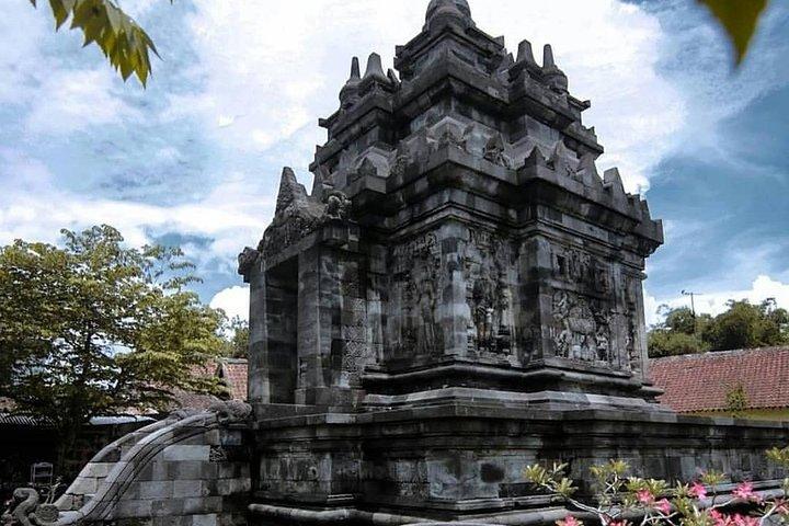 Udflugt Privée à Borobudur, Prambanan, Pawon, Mendut avec Guide Francophone
