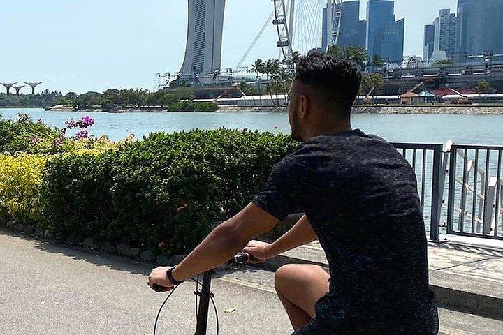 BikingSG Best of Singapore: disfruta de las vistas en un relajante recorrido en bicicleta de audio