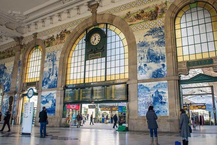 ポルト + ポートワインセラー訪問 & テイスティングとイワシ工場ツアー