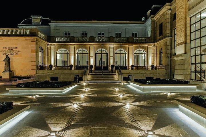 Champagne Moet et Chandon Visite Privée avec Dégustations de Reims ou Epernay