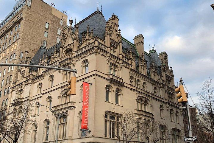 Excursão a pé privada: Judeus da Era Dourada: 5th Ave Mansions