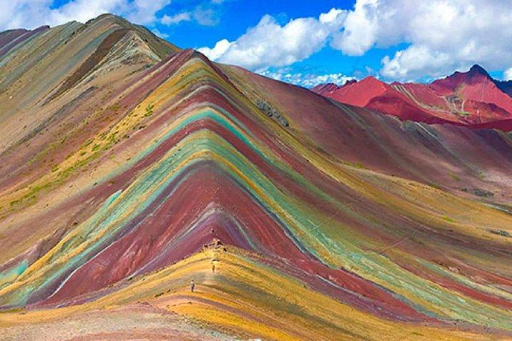 Rainbow Mountain Short Route