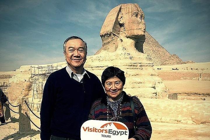 Giza Pyramids & Sphinx Private Day Tour