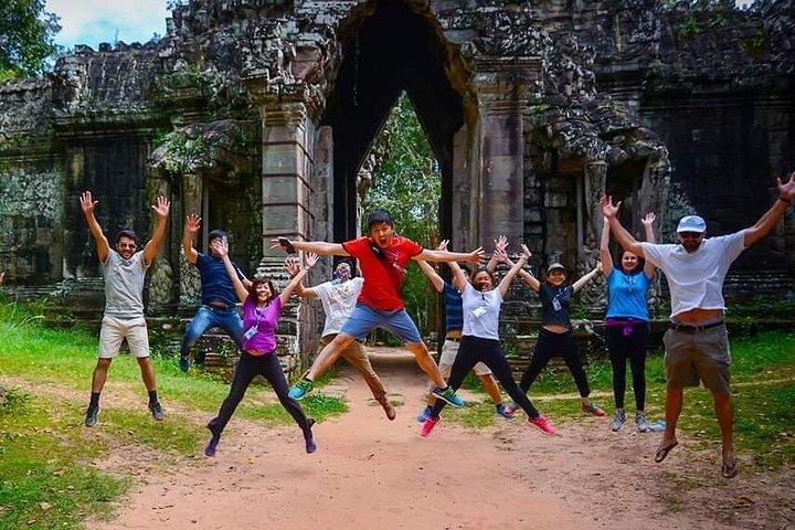 2 Days Sunrise Angkor Tour, Small Tour, Big Tours, Bantey Srei