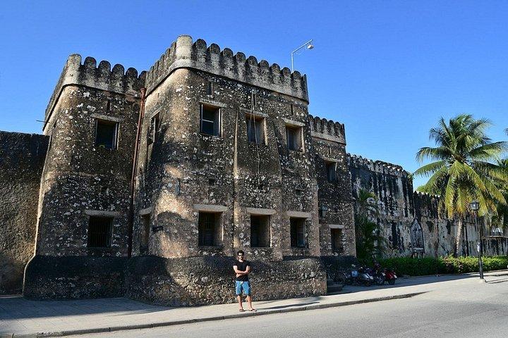 Stone Town Self Audio Guide Tour With Tourist Map