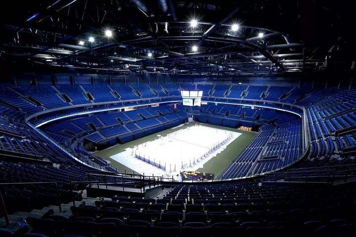 南京オリンピックスタジアムとシティホテル間のプライベート送迎