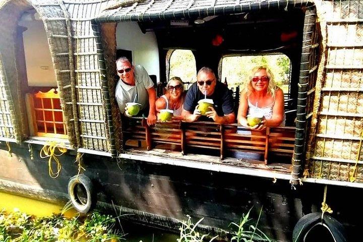 Excursão de 4 dias ao melhor de Kerala com barco particular, turismo e carro