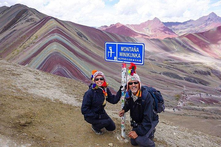 Rainbow Mountain Tour Full day - Peru hike - private service