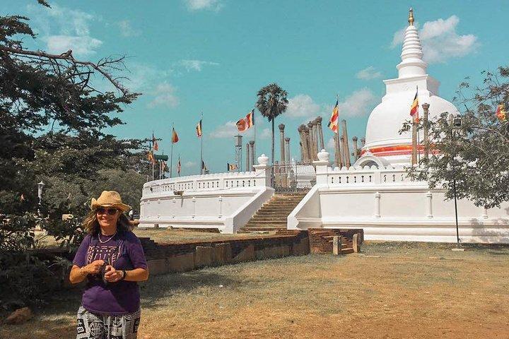 Wild Wonders and Sacred Spaces Tour from Galle (2 Days)
