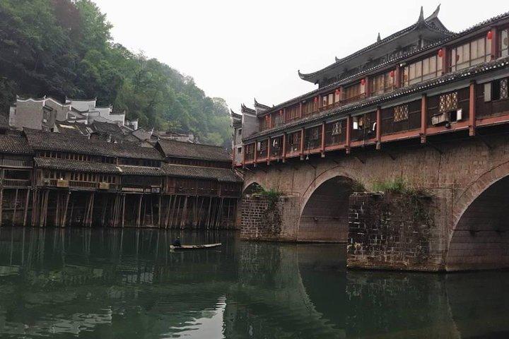 Visite privée de 5 jours à Fenghuang, Fanjing Mountain et Zhangjiajie