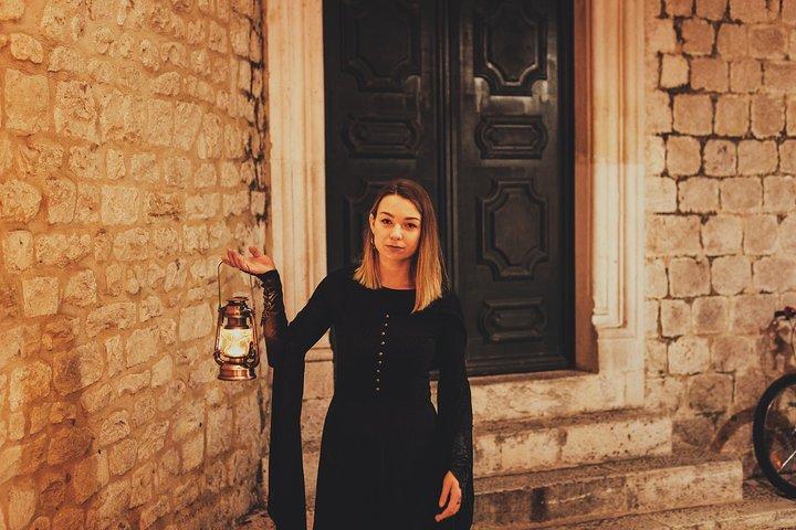 Tour notturni Trogir e Split - Miti e leggende del vecchio tour di Trogir
