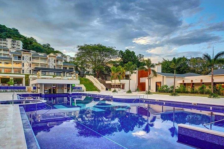 Shuttle fra Liberia Lufthavn til Azura Beach Resort Costa Rica