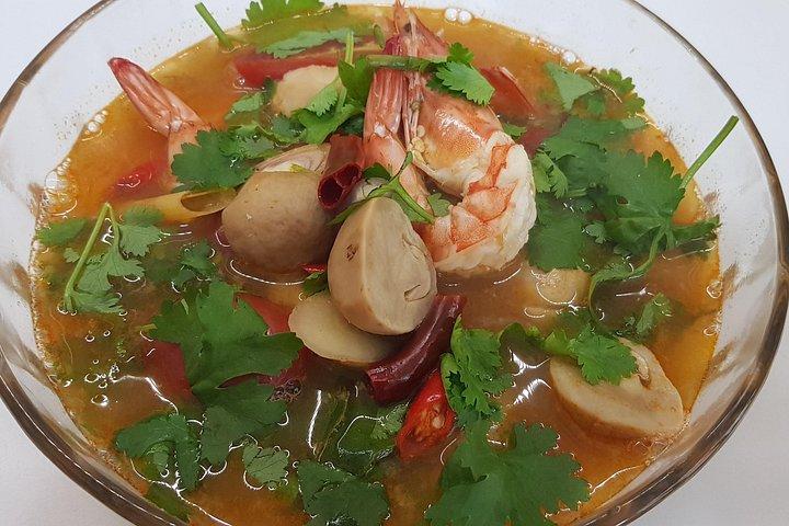 Private Thai Home Cooking Lesson (since 2004)