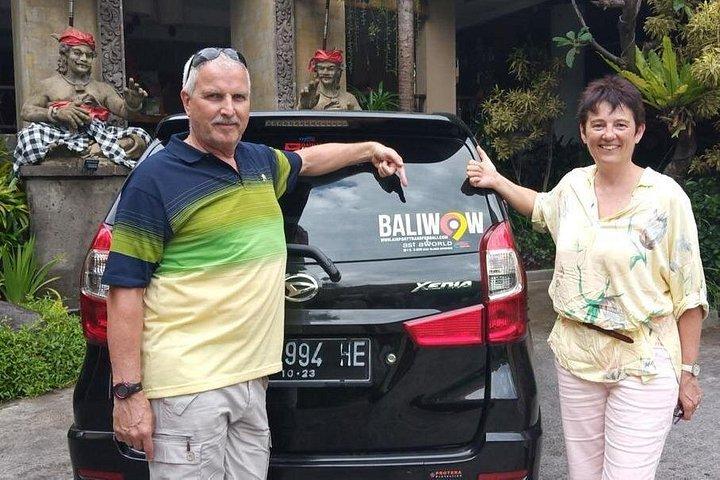 (DPS)ングラライ空港からジンバランエリアへの空港送迎バリ