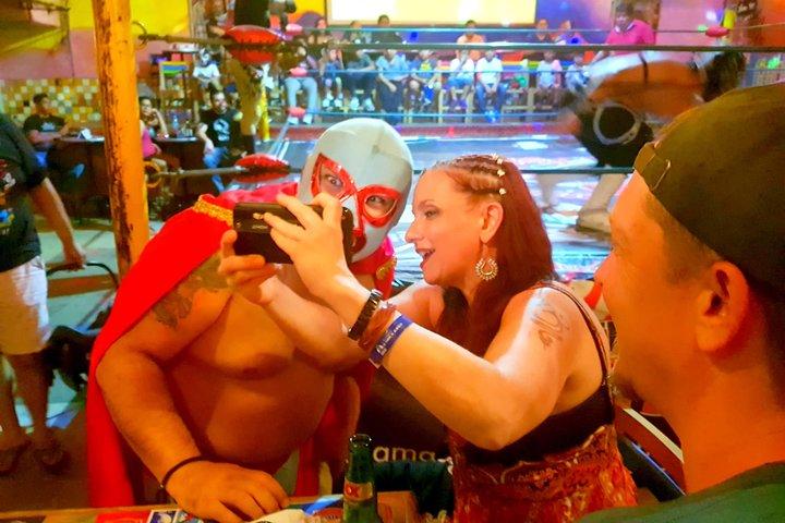 COMBAT Lucha Libre (Worstelen live show) & Tacos