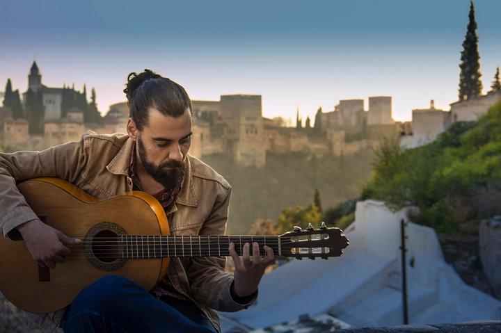Siga a batida. Conheça flamenco em Granada