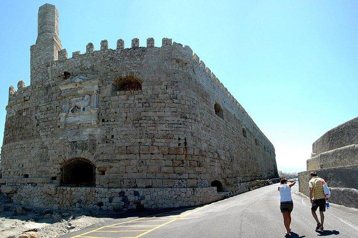 Tour privato di mezza giornata al Palazzo di Cnosso (salta la coda) e tour panoramico della città