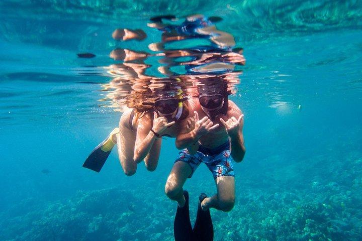 Pomeriggio Vela e snorkeling al Monumento al Capitano Cook