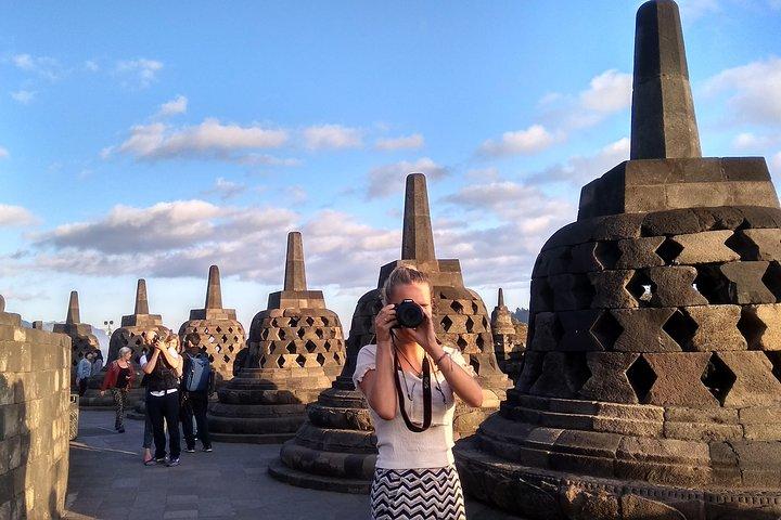 ボロブドゥール寺院クライム・トゥ・ザ・トップ＆プランバナン寺院 - 1日ツアー