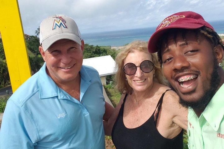 Roatan djurreservat och ö-äventyr