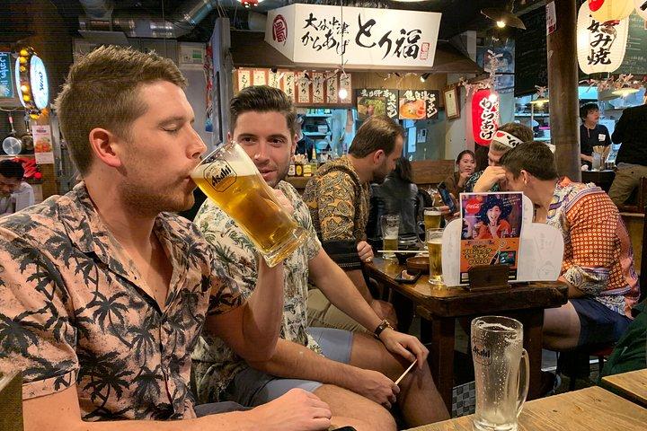 Osaka:Tour gastronómico privado y bares en Namba