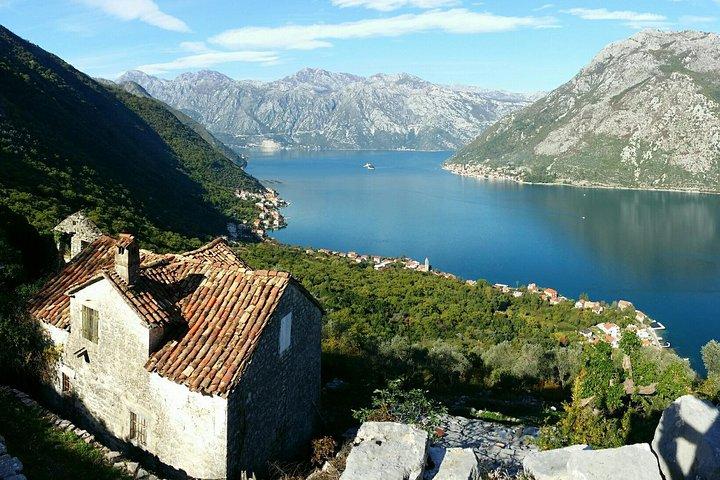 Tour in bici ed escursione