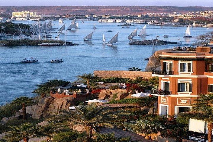 Excursão privada de 3 dias e 2 noites em Aswan do Cairo, de trem