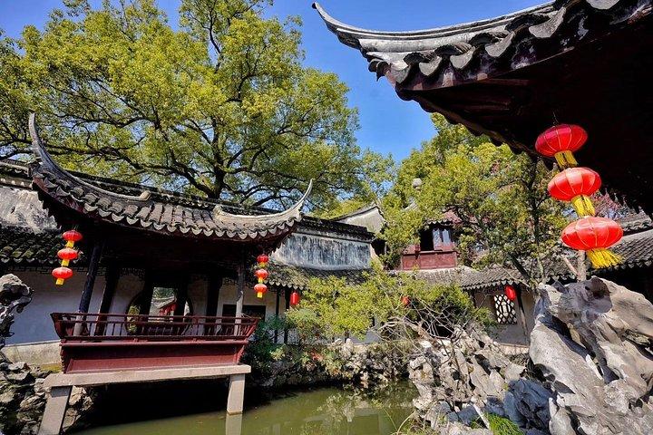 Suzhou Private Tour mit Tongli Town Boat Tour, Papierschneiden und vegetarischem Mittagessen