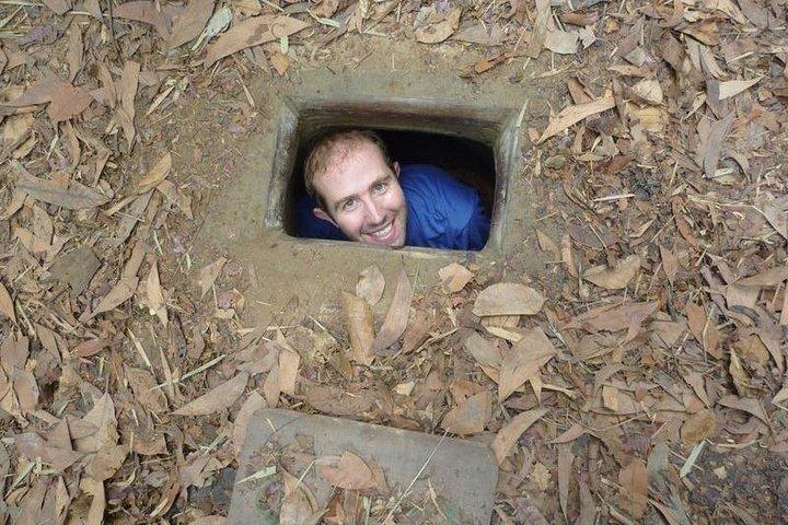 Cu Chi-tunneler halvdags luksusgruppetur afgår fra Sai Gon