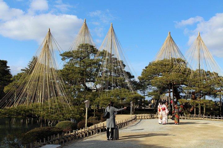 Kanazawa Private Tour mit einem Einheimischen – Highlights & versteckte Juwelen