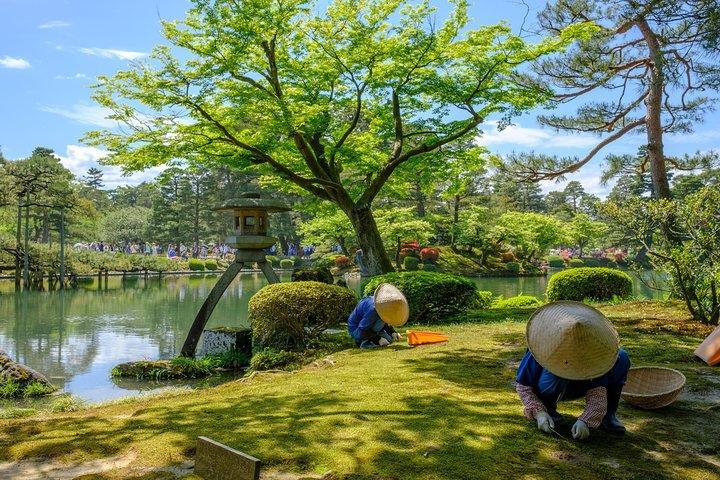 Kanazawa Like a Local: Private & Personalized Experience (3 hrs)
