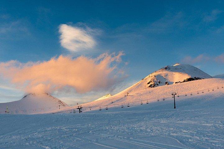Gudauri Paragliding/Skiing Experience