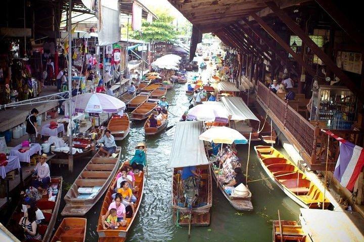 Mercato galleggiante di Pattaya con trasferimento di ritorno
