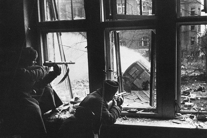 III Reich & WW2 in Wroclaw. 月曜日、水曜日、金曜日レギュラーツアー