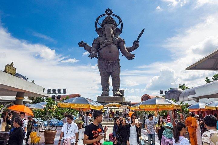 Maior Ganesha e Templo do Mundo Invertido BAT