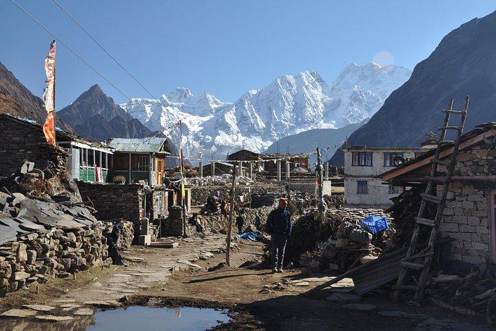 Manaslu Tsum Valley Trekking