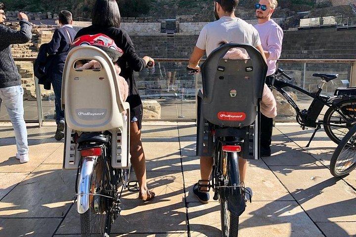 マラガEバイクツアー（終日Eバイクレンタル付き）