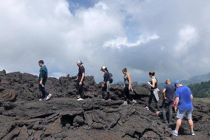 Excursion de randonnée partagée au volcan Pacaya