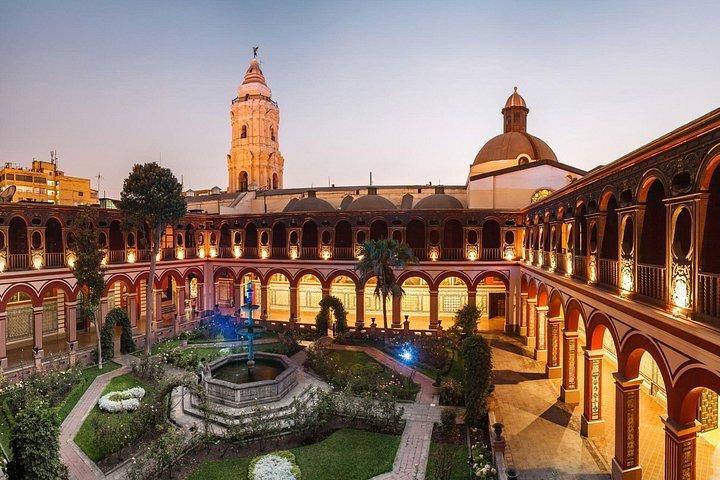 Lima's Vibrant Heritage: Exploring the City's Landmarks Half-day