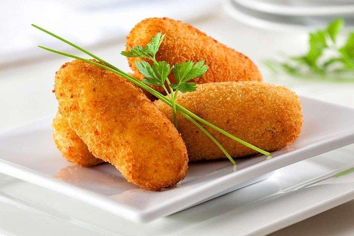 PREMIUM TAPAS TOUR: Tapas, Paella and Winery