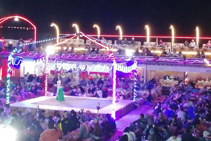 Dubai Desert Safari mit Abendbuffet